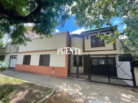 Casa en Lomas de Zamora Este