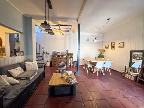Casa en Venta en San Isidro Vias / Rolon, USD 240.000