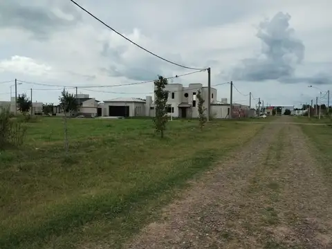 Terreno en Venta en Carcaraña, USD 25.100