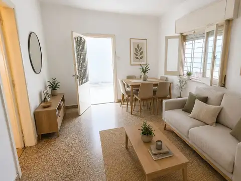VENTA CASA 3 AMBIENTES COCHERA BERNAL CON TERRAZA
