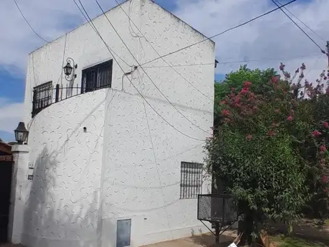 DEPARTAMENTO TIPO DUPLEX EN ALQUILER