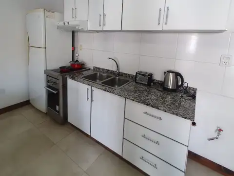 Departamento 3 ambientes con 1 baño
