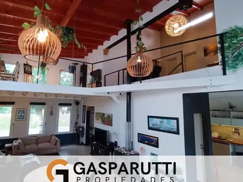 Casa 4 ambientes con 4 baños