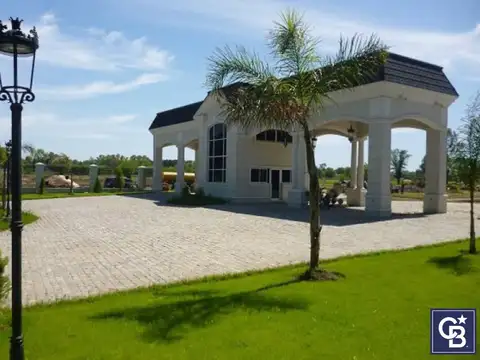 Venta de Lote interno con excelente ubicación en Barrio Privado Chateau Pilar