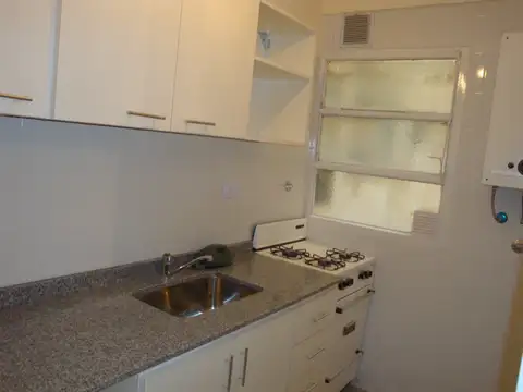 Departamento en Alquiler en Urquiza R, $ 640.000
