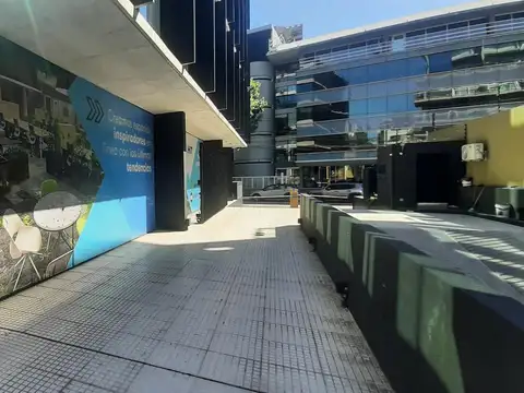 Local en alquiler o venta  en Olivos