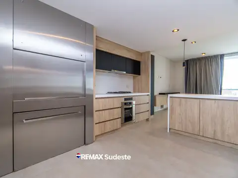 Departamento en Venta con 2 cocheras