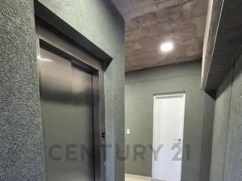 Gabrielli 3100, Piso 1