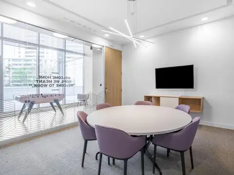 Alquiler de oficinas bellamente diseñadas para 4 personas en Asuncion, Perseverancia