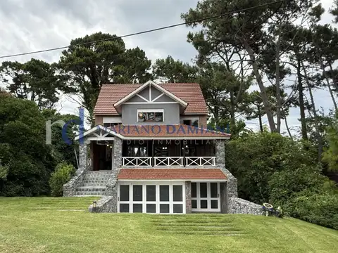 Casa en Venta 3 Dormitorios en Pinamar Zona Golf Viejo