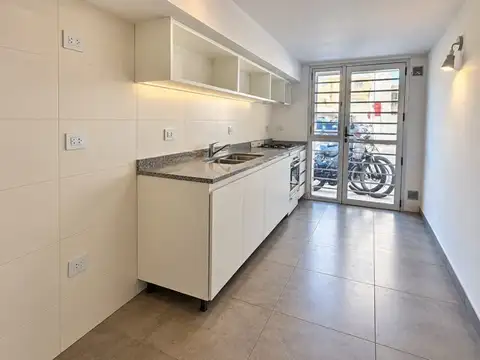 Local en Alquiler en Haedo Sur, $ 3.500.000