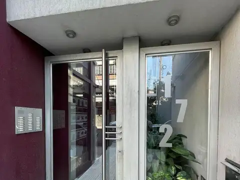 DEPTO. 1 AMB. / APTO PROFESIONAL - ZONA UNIVERSIDAD DE MORON