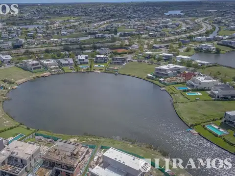 Terreno en Venta de 954,0 m2