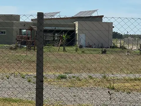 Terreno en Venta en Los Tres Pinos, USD 50.000