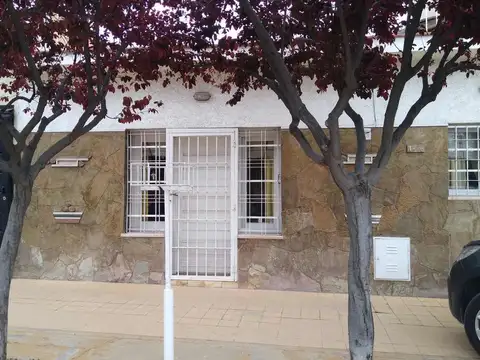 Venta lote con casa mixta San Jose Guaymallen.