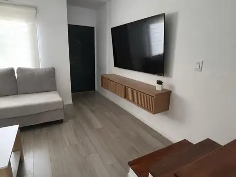 Depto Tipo Casa en Venta de 3 dormitorios