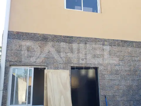 ARRIOLA 1400, Piso 0