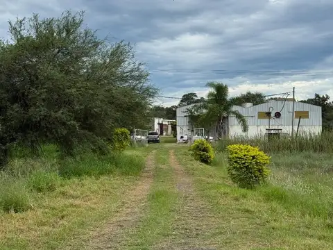 Propiedad Industrial - Ruta 11 Km 1012