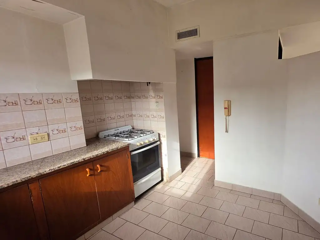 Calle 3 entre 46 y 47 700
