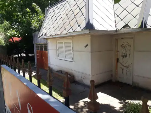 Casa en Venta en Gonnet apto desarrollo