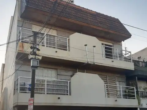 ¡NUEVO VALOR! -- MONO AMBIENTE IMPECABLE!!! MUY LUMINOSO 