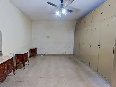 Depto Tipo Casa en Venta 56 años