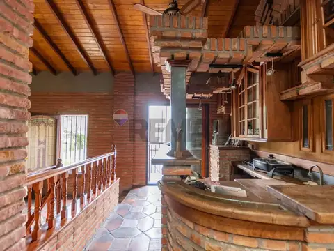 VENTA CASA 3 AMB CON PATIO BALCON COCH SAN MARTIN