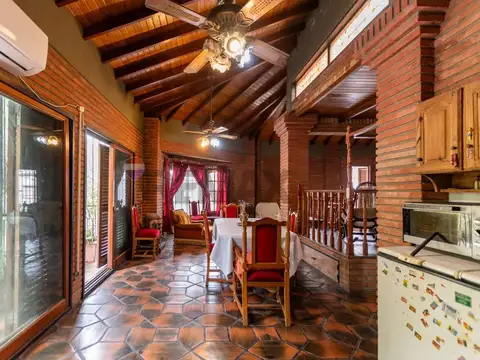 VENTA CASA 3 AMB CON PATIO BALCON COCH SAN MARTIN