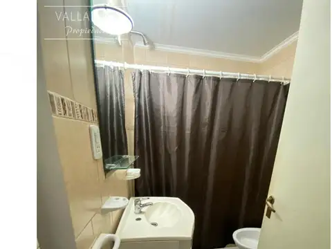 Departamento céntrico, 1 dormitorio, Lavalle 85, Colón.