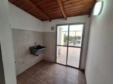 Departamento en Alquiler en Roque Saenz Peña, USD 450.000