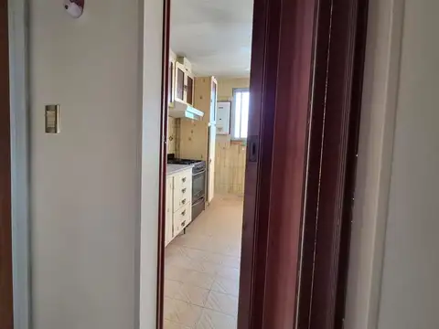 Depto. 4 Amb. en Villa Del Parque para refaccionar