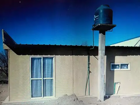 Calle Independencia s/n Barrio Boggero, La Paz, Mendoza. 1200