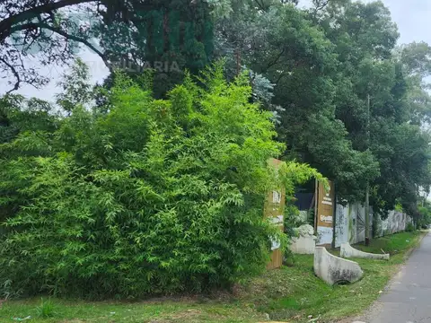Venta departamento calle la bota 2 ambientes y cochera