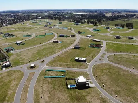 Terreno en Venta en Pilar del Este - Santa Lucia, USD 23.900