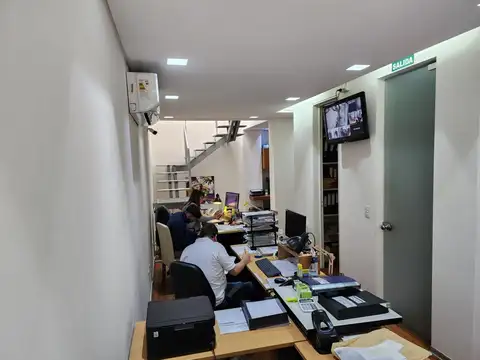 Oficina Monoambiente con 3 baños