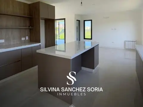 CASA 5 AMBIENTES EN VENTA, BARRIO CERRADO MONET, LOS CARDALES