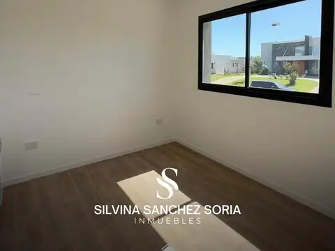 Casa en Venta en Monet Barrio Privado, USD 260.000