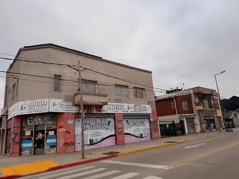 GALPON COMERCIAL MORENO ZONA OESTE