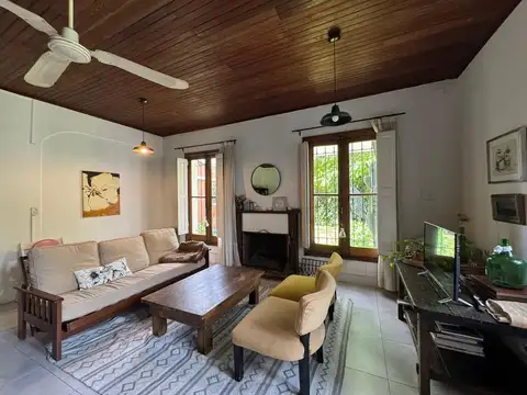 Casa 4 ambientes con 1 baño