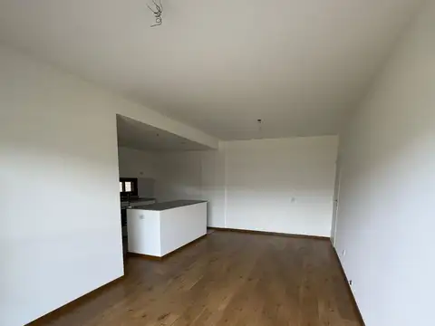 Avenida Miglierini  al 700