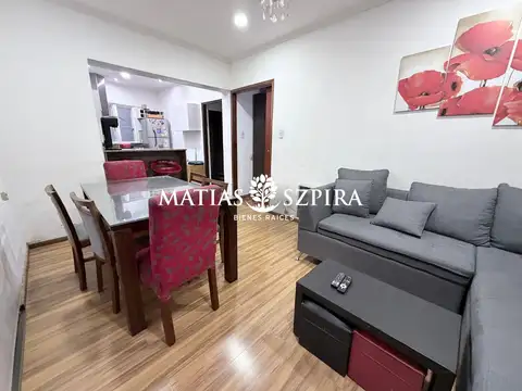 Depto Tipo Casa 4 ambientes con 2 baños