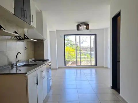 3 ambientes - balcon - san martin centro - salguero y vidal