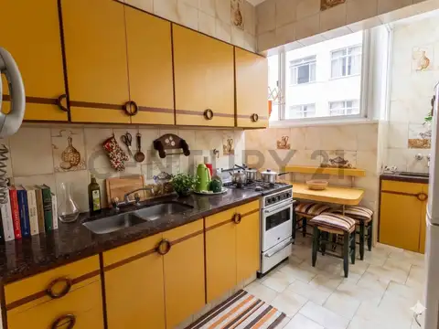 Departamento en Venta en Plaza Colon, USD 98.000