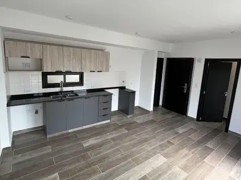 Vende Dpto con cochera Quilmes