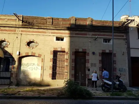 Alvear 64