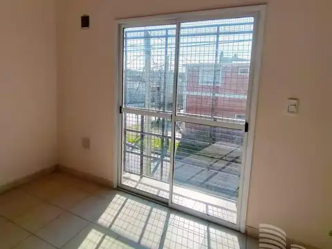 Depto Tipo Casa en Venta al Noreste