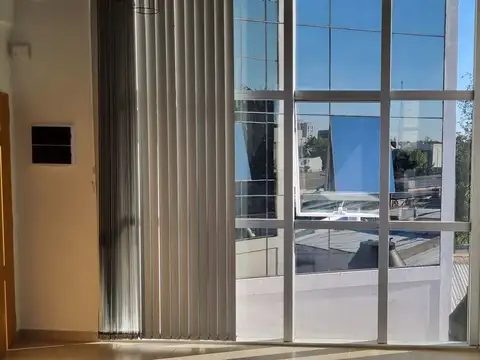 se vende edificio premium de oficinas y local