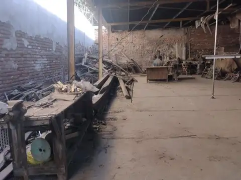 Galpon en Venta 94 años