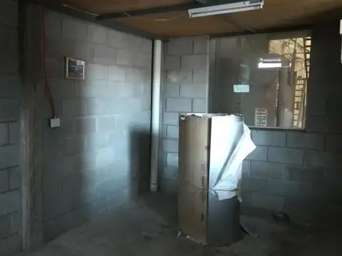 EXCELENTE GALPON DE 233MTS2 - ZONA I/R - SAN MARTIN