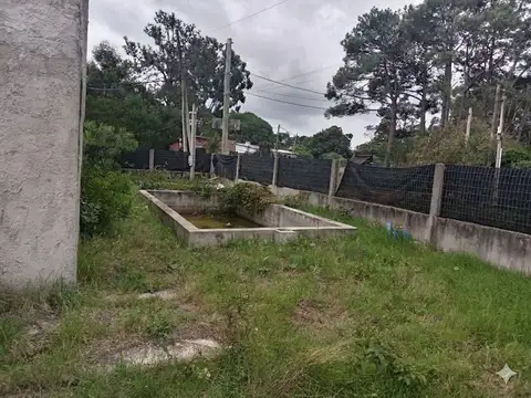 Venta casa en Cuchilla Alta con salón barbacoa